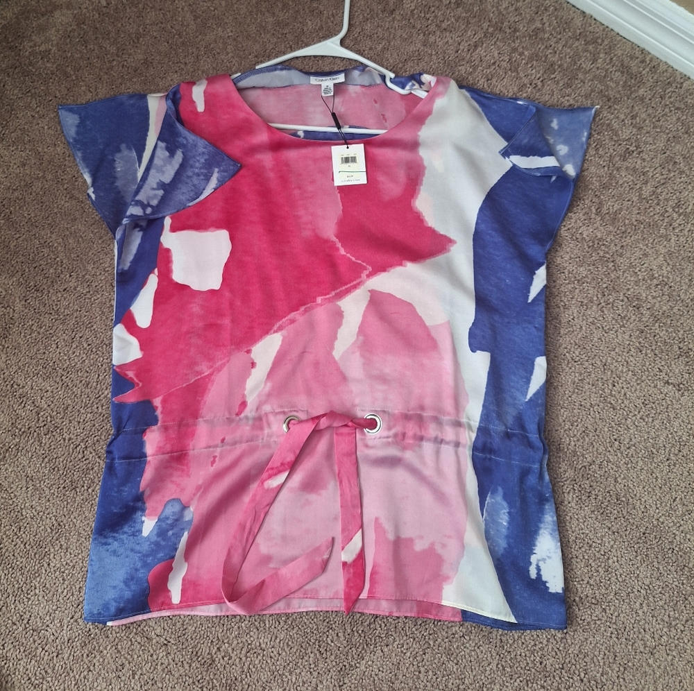 Calvin Klein top with tags size medium